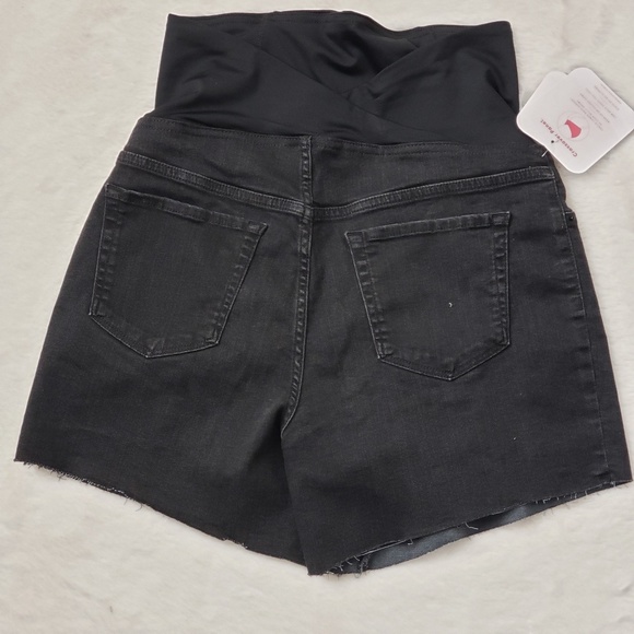 NWT Ingrid + Isabel Black Denim Maternity Shorts - Picture 6 of 8